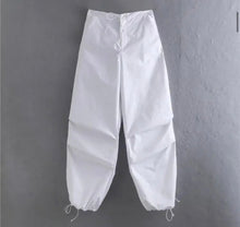  white dress cargo pants