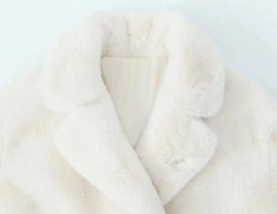 White lux snow classic coat